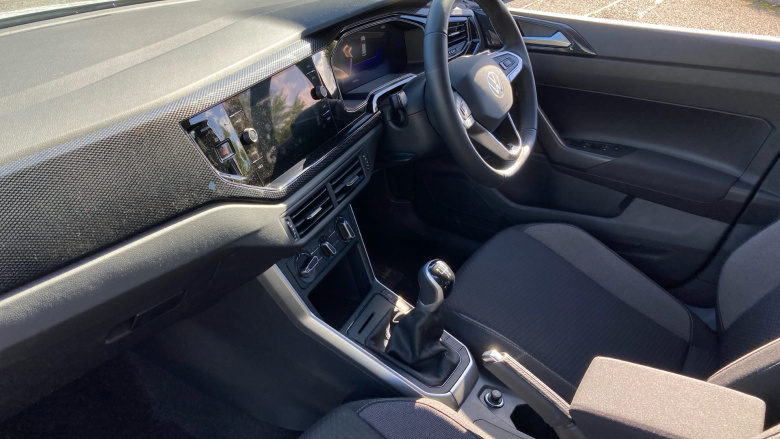 Volkswagen Polo 1.0 Life 5dr Petrol Hatchback